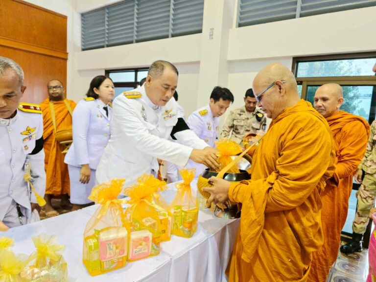 ร่วมงานเฉลิมพระเกียรติ เนื่องในโอกาสพระราชพิธีมหามงคลเฉลิมพระชนมพรรษา 4 รอบ สมเด็จพระนางเจ้าฯ พระบรมราชินี ในวันพุธที่ 3 มิถุนายน 2569